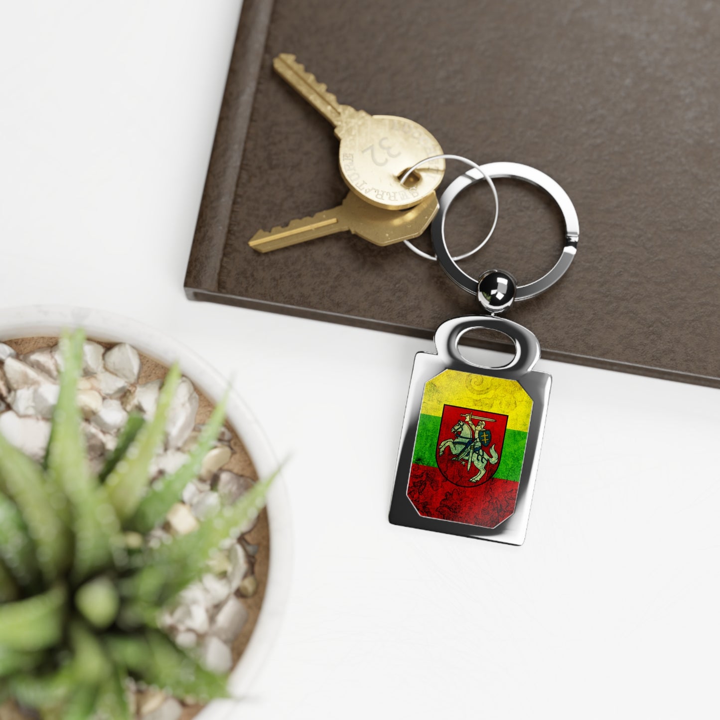 Lithuania Flag Personalized Rectangle Photo Keyring - Customizable Gift for Special Occasions