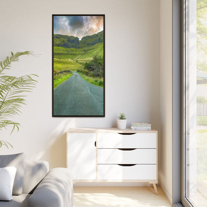 Gleniff Horseshoe Matte Canvas, Framed (Multi-color)