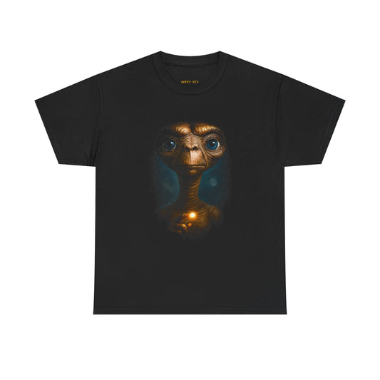 ET Alien Face T‑Shirt — Retro Sci‑Fi Movie Tee with Glowing Heart