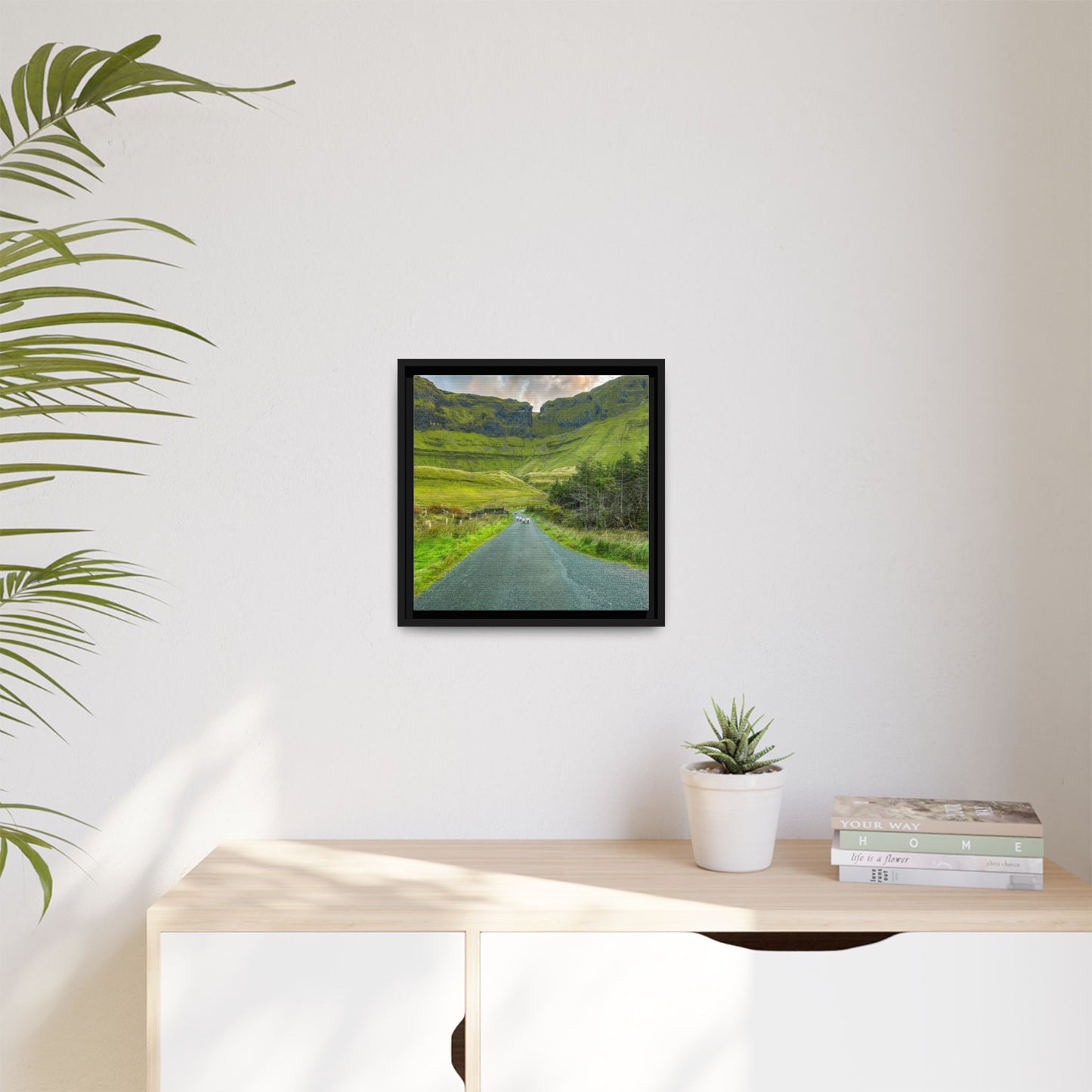 Gleniff Horseshoe Matte Canvas, Framed (Multi-color)