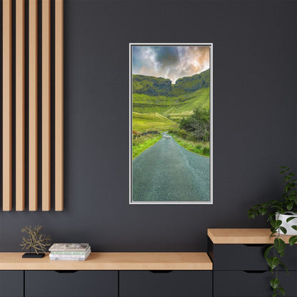 Gleniff Horseshoe Matte Canvas, Framed (Multi-color)