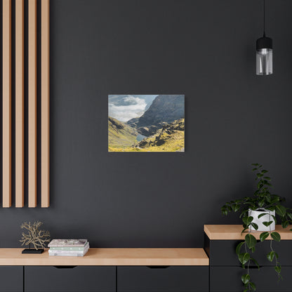 Kerry Mount Matte Canvas, Stretched, 1.25"