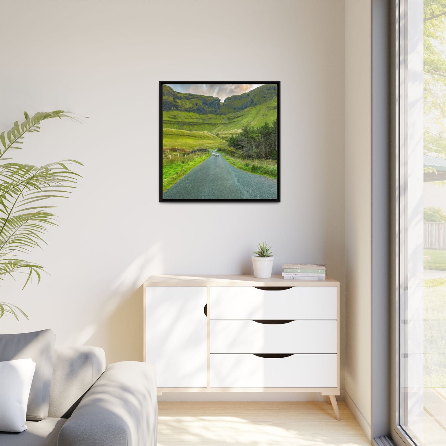 Gleniff Horseshoe Matte Canvas, Framed (Multi-color)