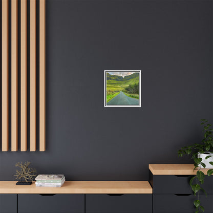 Gleniff Horseshoe Matte Canvas, Framed (Multi-color)