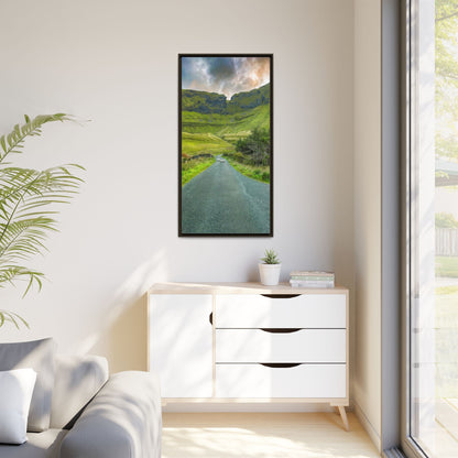 Gleniff Horseshoe Matte Canvas, Framed (Multi-color)