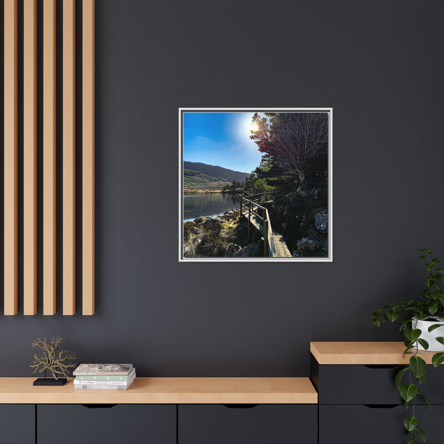 Glanteenassig Trail Matte Canvas, Framed (Multi-color)