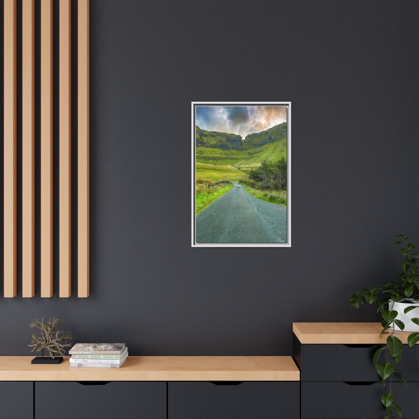 Gleniff Horseshoe Matte Canvas, Framed (Multi-color)