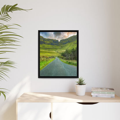 Gleniff Horseshoe Matte Canvas, Framed (Multi-color)