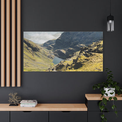 Kerry Mount Matte Canvas, Stretched, 1.25"
